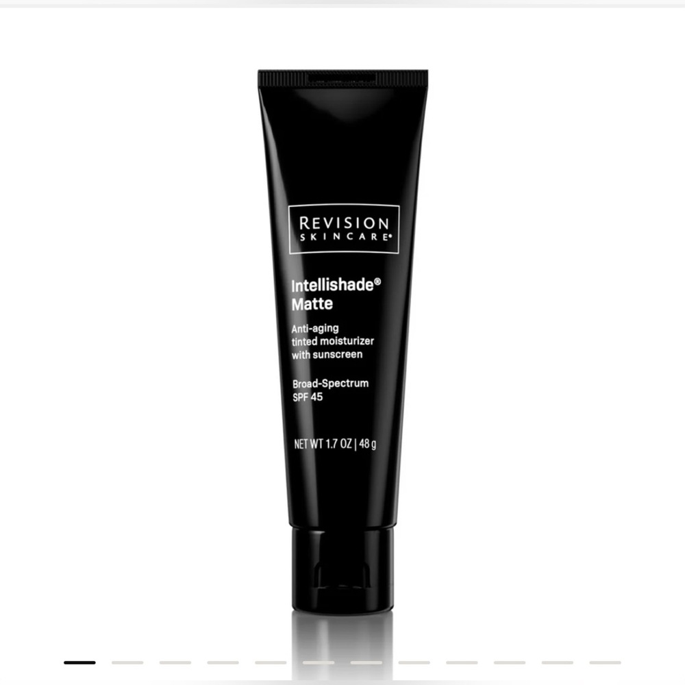 Revision Skincare Intellishade Matte Tinted SPF Moisturizer